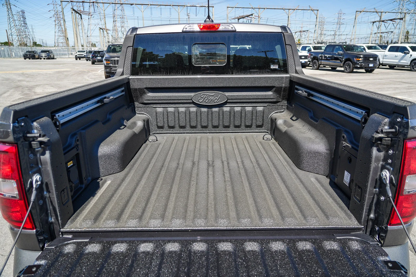 New 2026 Carbonized Gray Metallic Ford Tremor® image 12