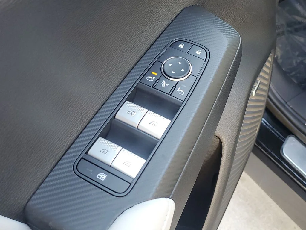 2026 Mitsubishi Outlander SE - Photo 22