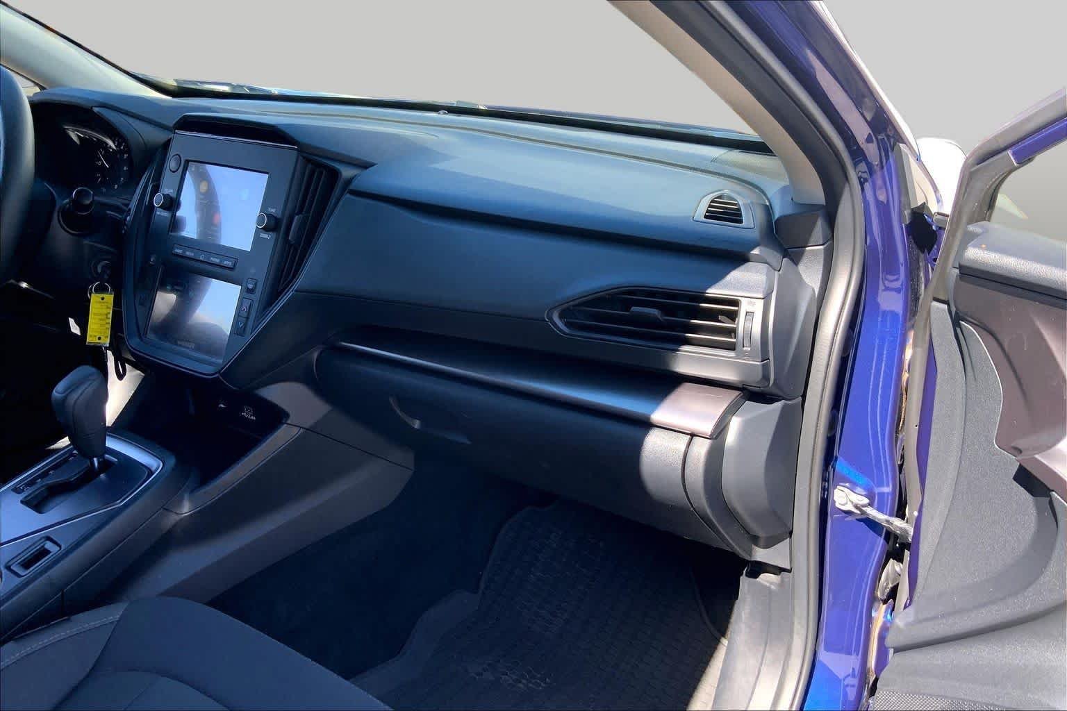 Used 2025 Sapphire Blue Pearl Subaru  image 16