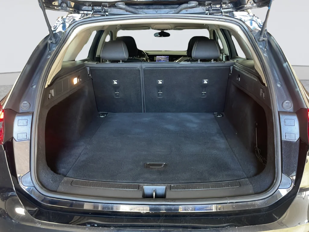 Used 2018 Black Buick Preferred image 35