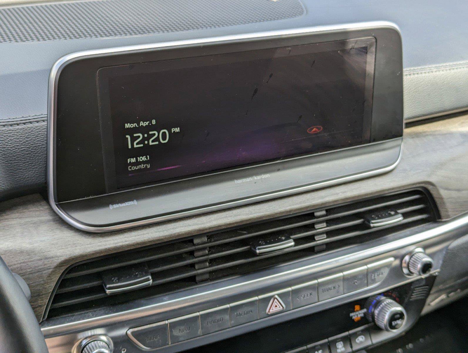 Used 2022 Glacial White Pearl Kia SX image 24