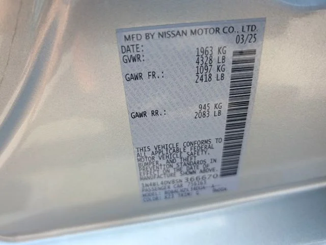 Used 2025 Silver Nissan 2.5 SV image 30