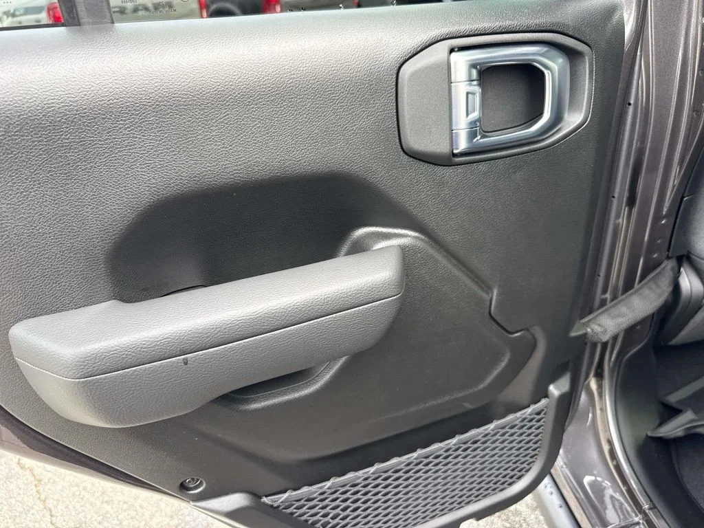 New 2026 Gray Jeep Rubicon image 9