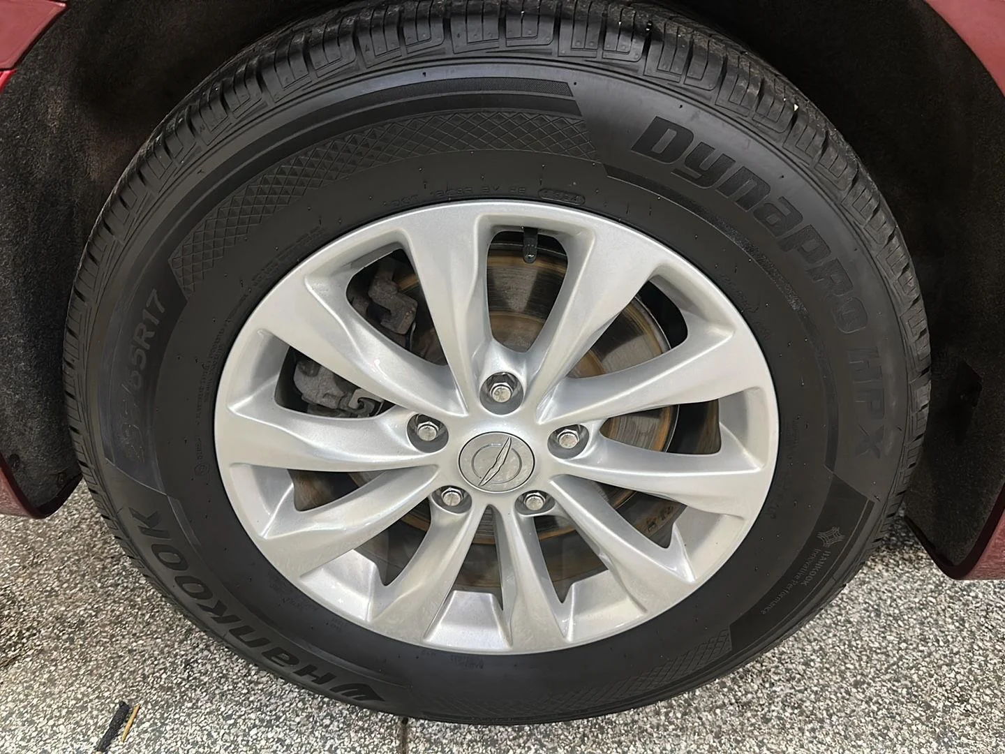 Used 2019 Velvet Red Pearlcoat Chrysler Touring L image 10