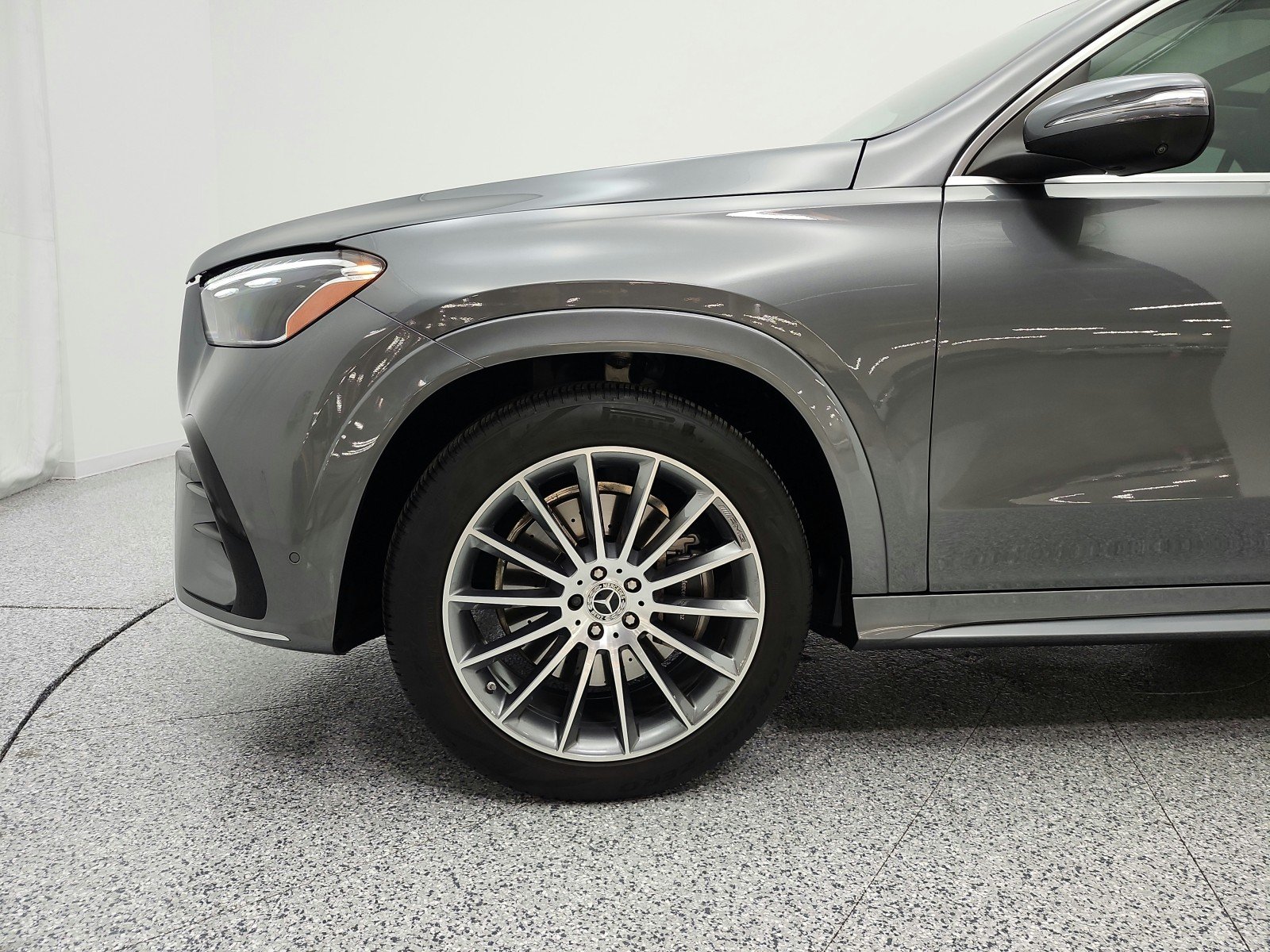 Used 2025 Selenite Grey Metallic Mercedes-Benz GLE 350 SUV image 22