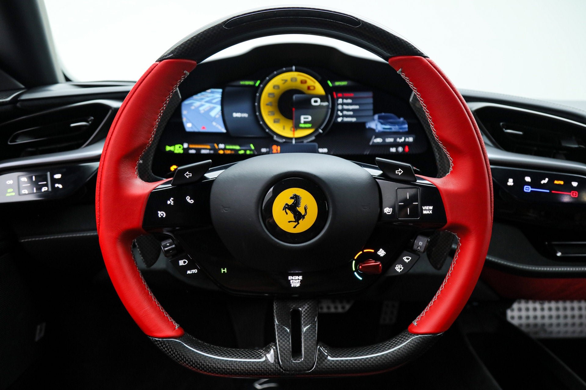 Used 2022 Grigio Titanio Ferrari  image 29