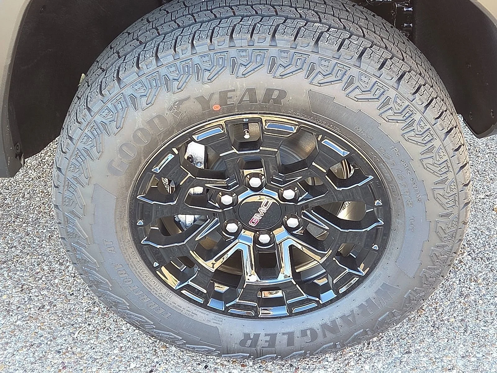 2026 GMC Canyon Elevation - Photo 6