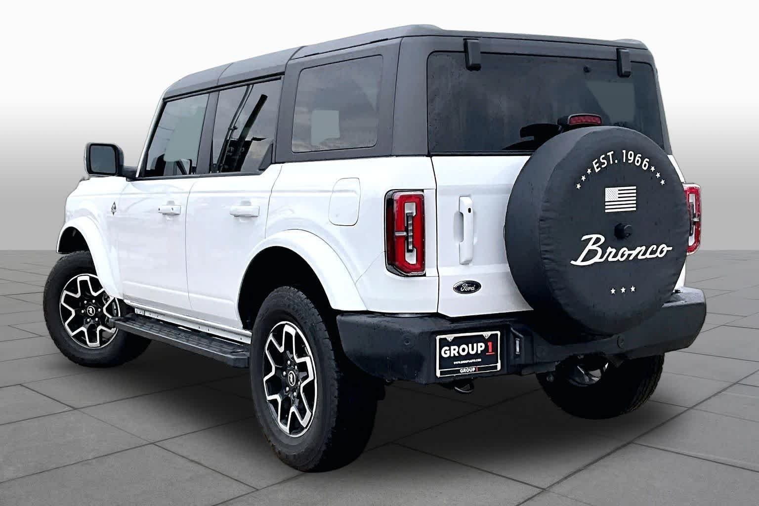 Used 2024 Oxford White Ford Outer Banks image 12