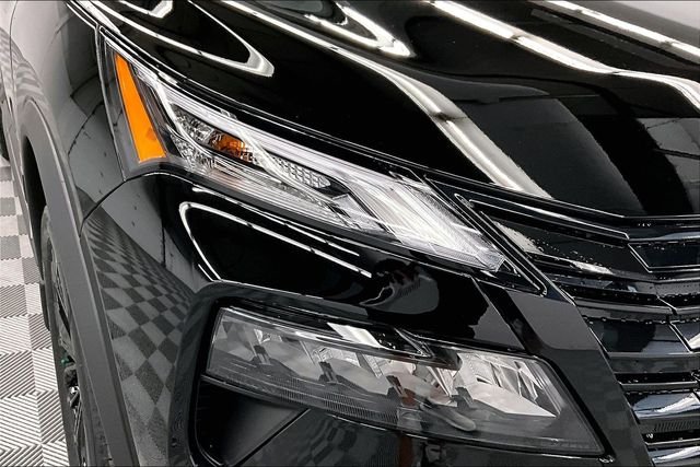 New 2026 Super Black Nissan Dark Armor image 13