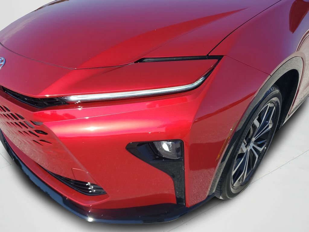 Used 2026 Red Toyota XLE image 23