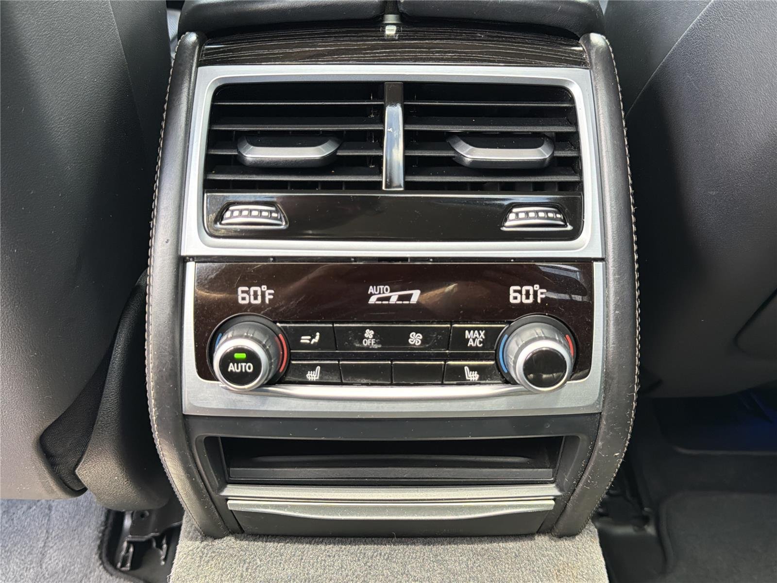 Used 2020 Black Sapphire Metallic BMW 740i xDrive image 21