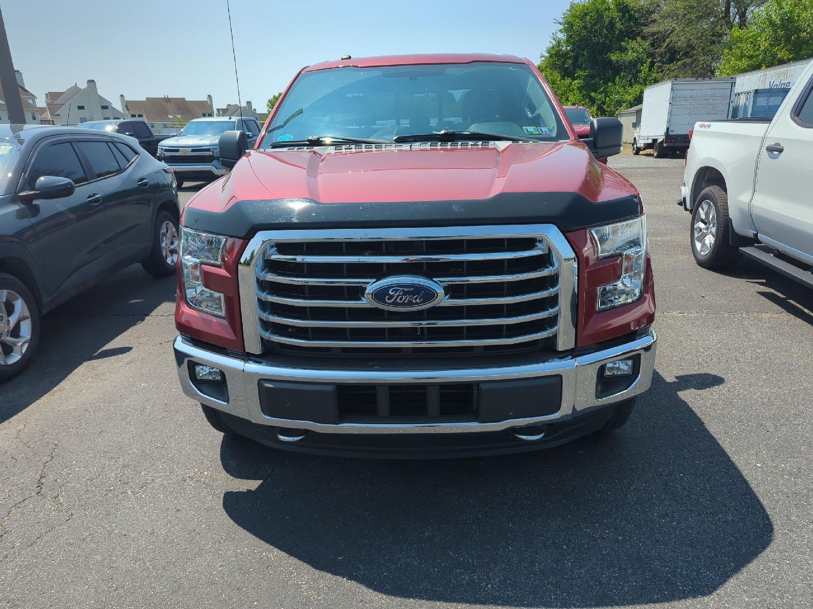 Used 2016 RUBY RED METALLIC TINTED CLEARCOAT FORD TRUCK XLT image 2