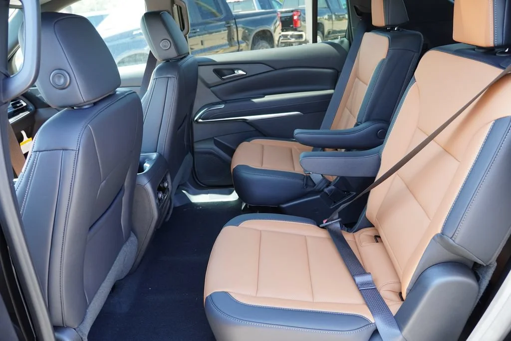 New 2027 Mosaic Black Metallic Chevrolet Z71 image 11