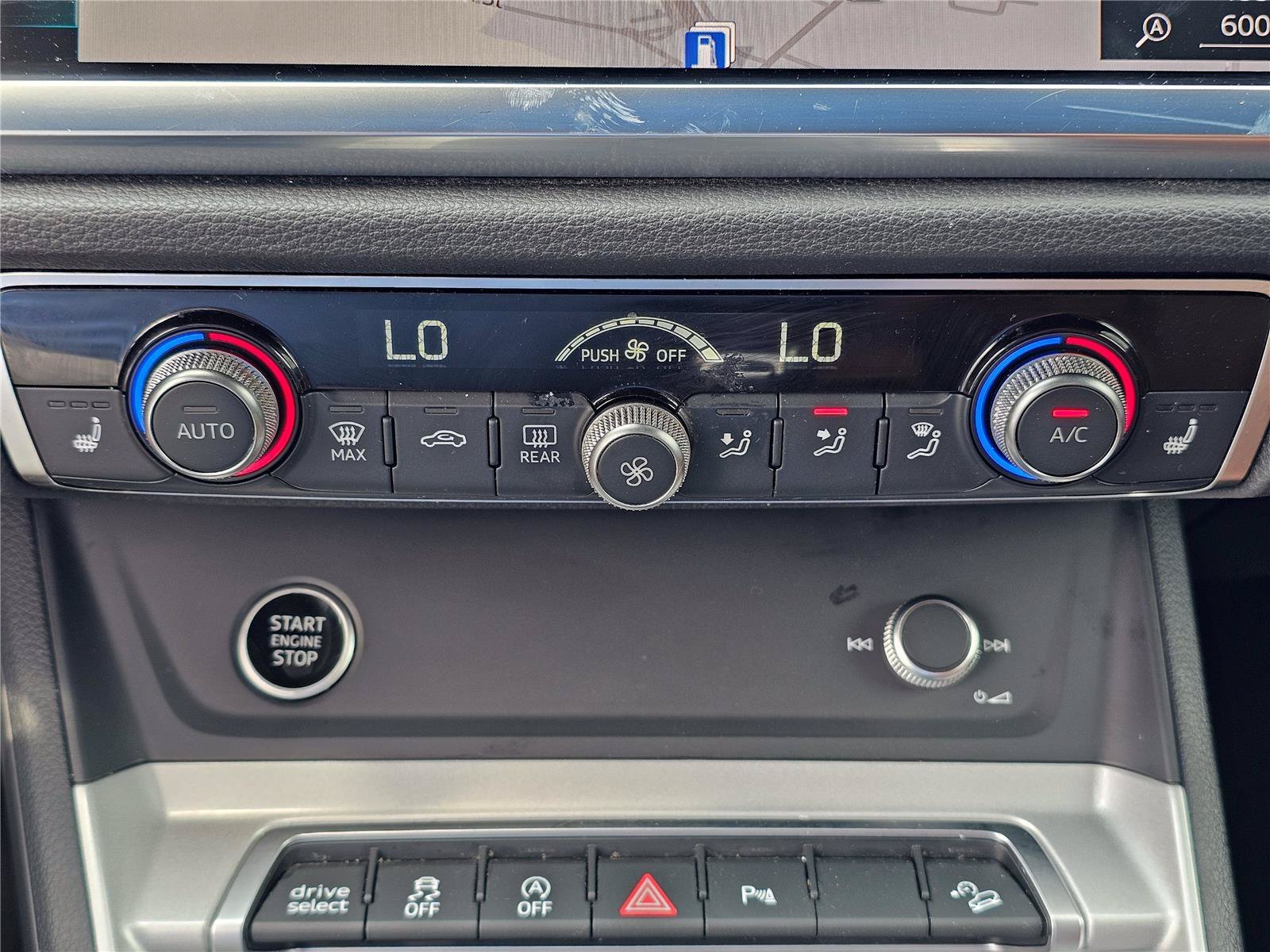 2024 Audi Q3 S Line Premium Plus - Photo 28