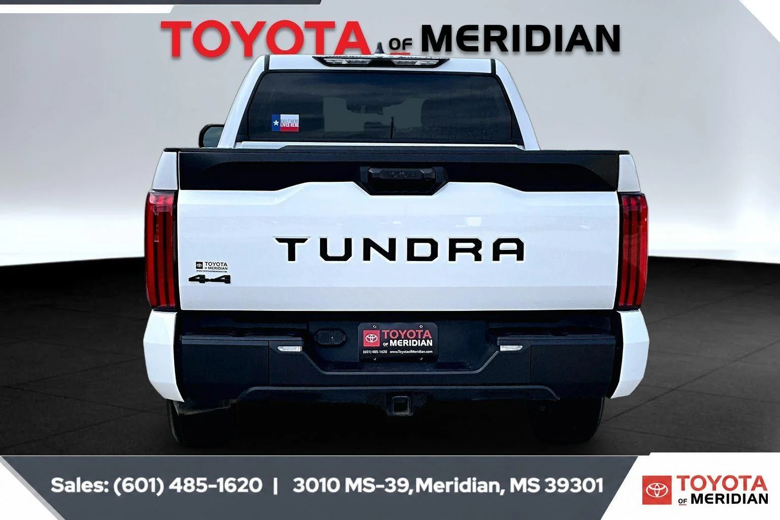 Used 2024 Ice Cap Toyota SR5 image 4