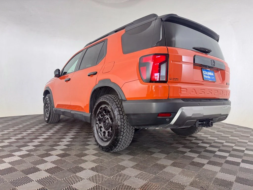 Used 2026 Orange Honda TrailSport Elite Blackout image 9