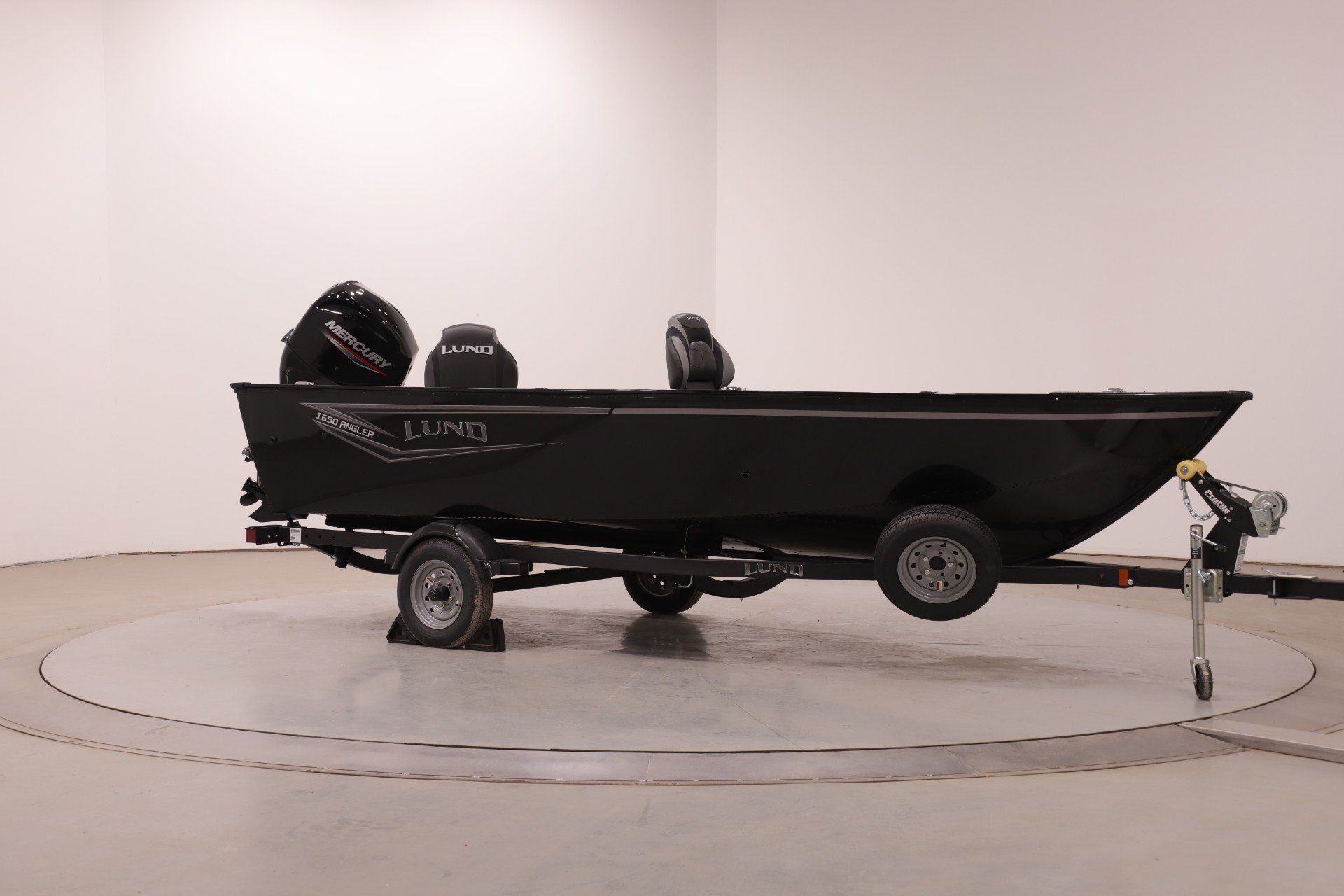 New 2027  LUND  image 38