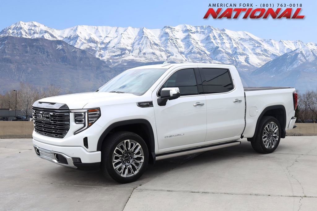 2025 GMC Sierra 4WD Crew Cab Short Box Denali Ultimate's photo