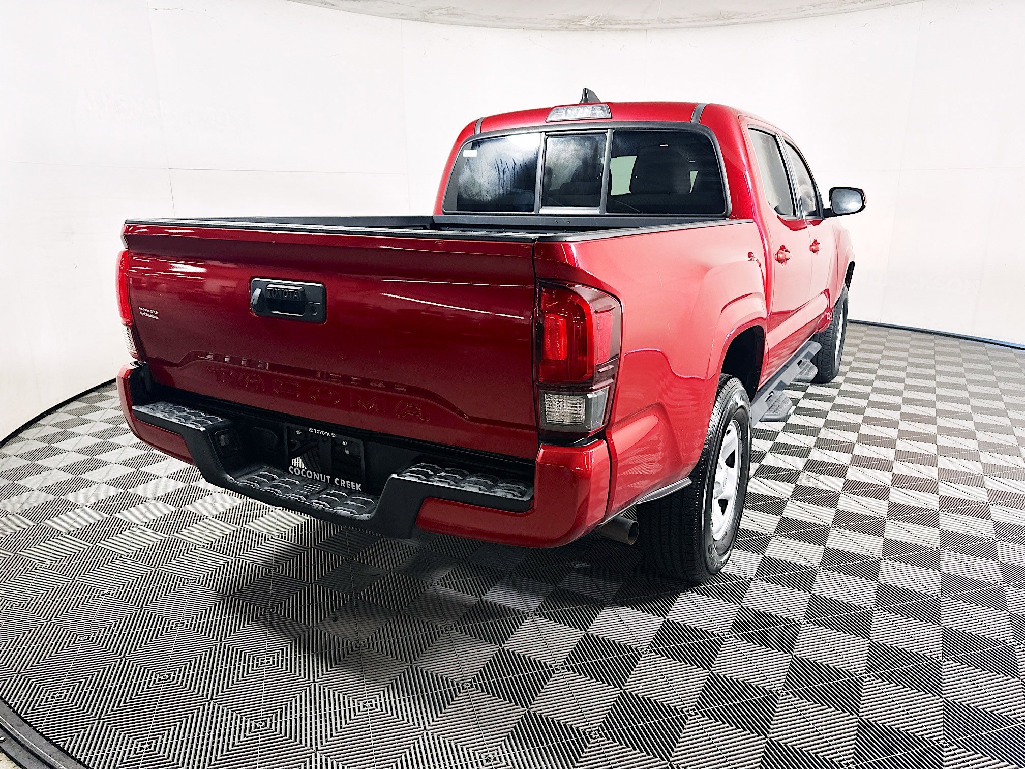 2021 Toyota Tacoma thumbnail 5