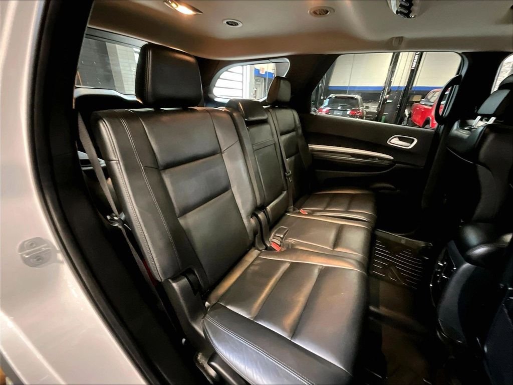 Used 2020 White Dodge SXT Plus image 16