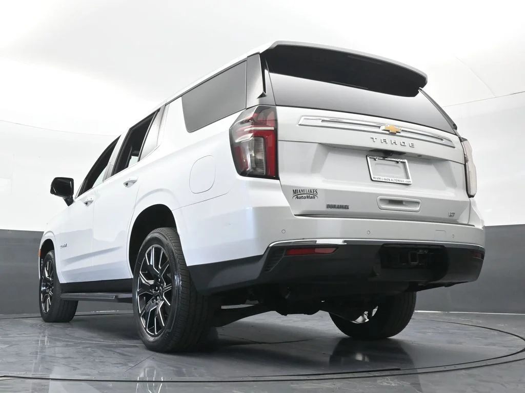 Used 2023 Iridescent Pearl Tricoat Chevrolet LT image 67