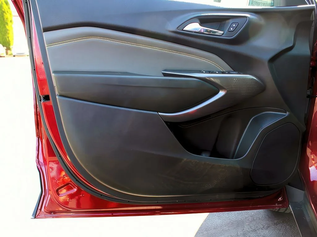2024 Chevrolet Trax Activ - Photo 10