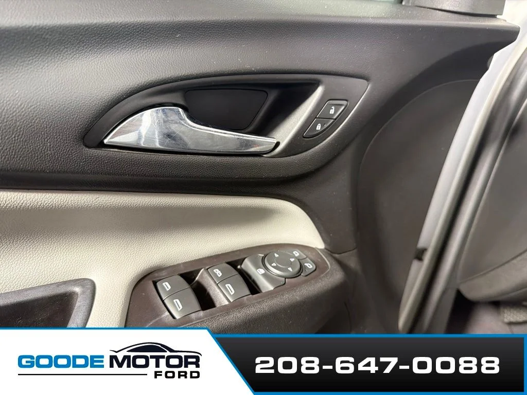 Used 2020 Silver Ice Metallic Chevrolet LS image 9