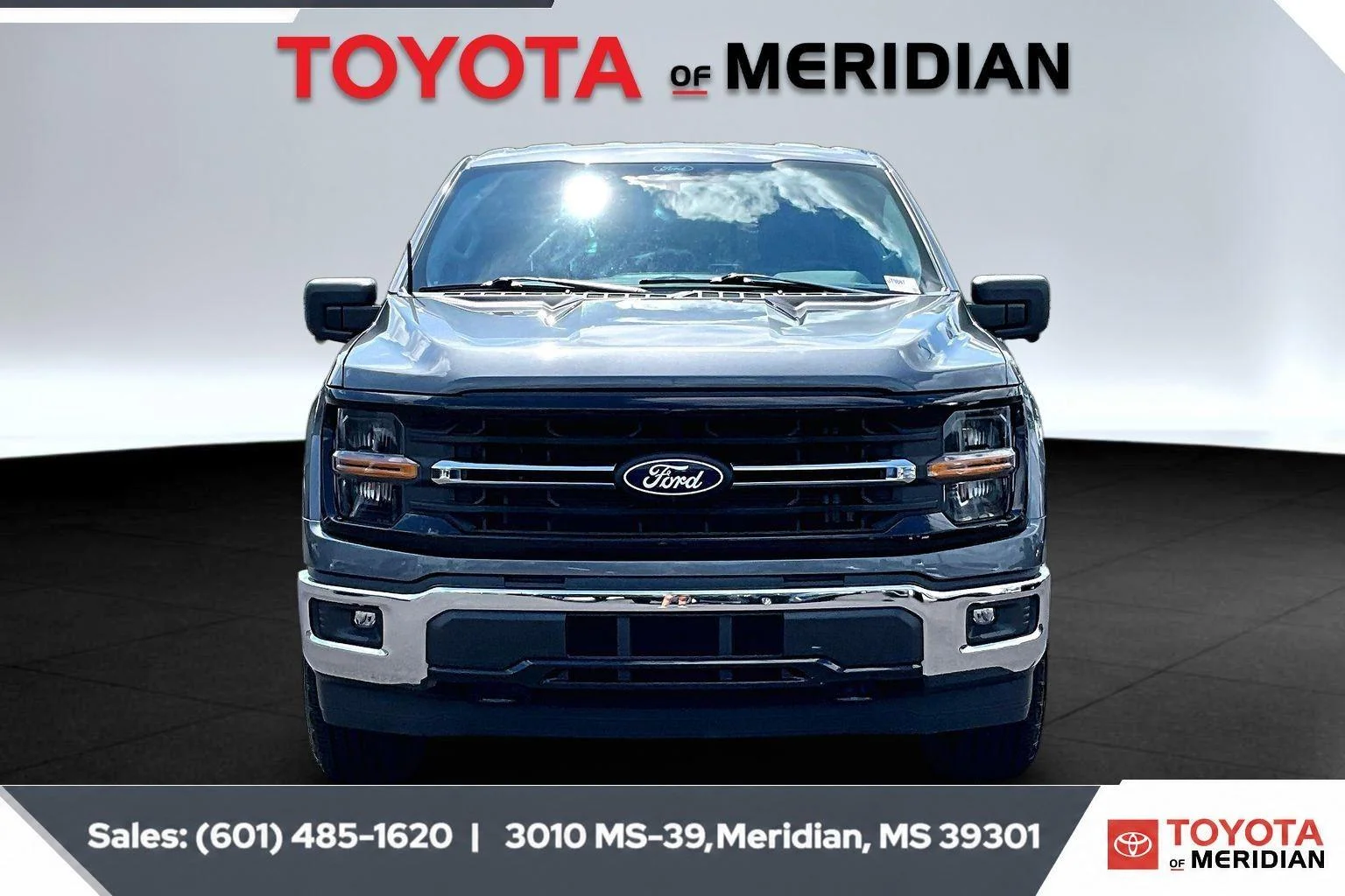 Used 2024 Carbonized Gray Ford XLT image 3