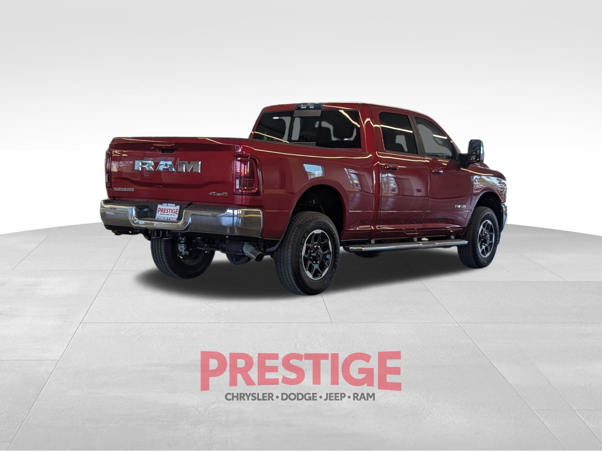 New 2026 Molten Red Pearl-Coat Exterior Paint RAM Laramie image 5