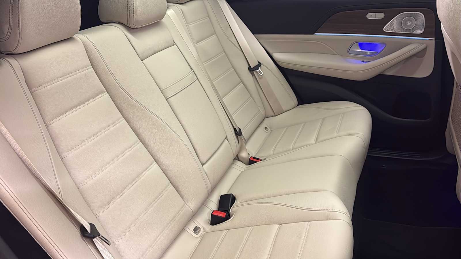 New 2026 Obsidian Black Metallic Mercedes-Benz GLE 450 image 35