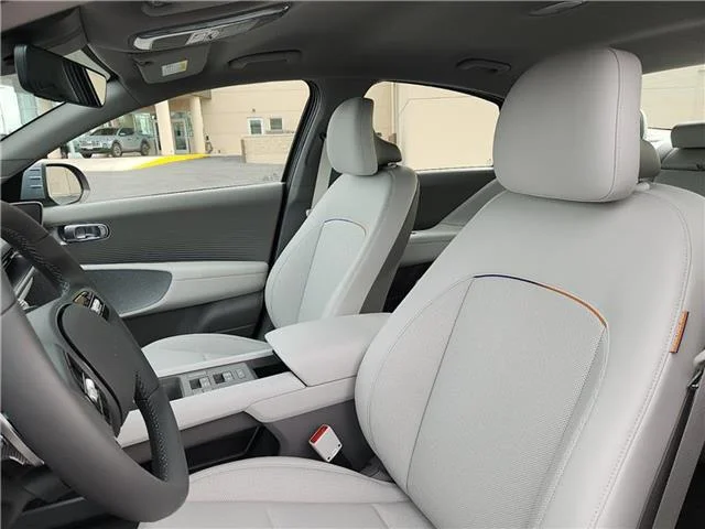 New 2025 Transmission Blue Hyundai SEL image 11