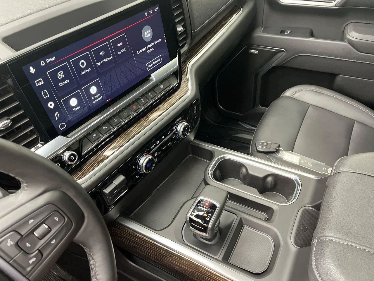 Used 2026 Blue GMC Elevation image 18