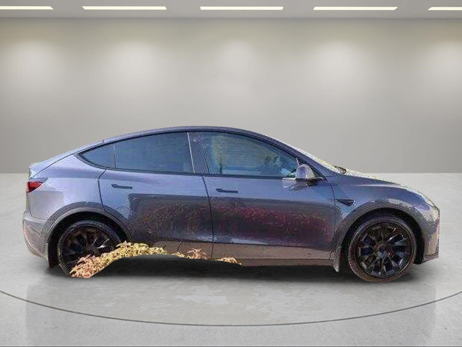 Used 2021  Tesla Long Range image 23