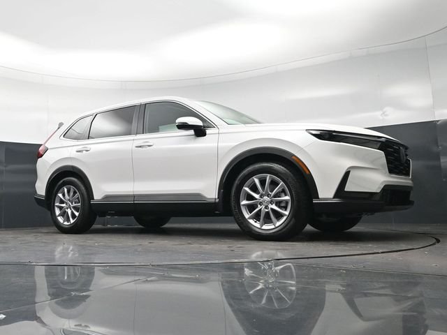 Certified Used 2026 Platinum White Pearl Honda 2WD EX image 28