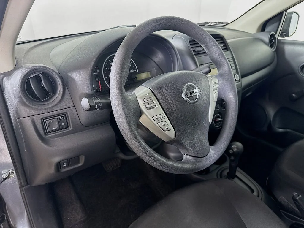 Used 2016 Gray Nissan 1.6 S Plus image 9