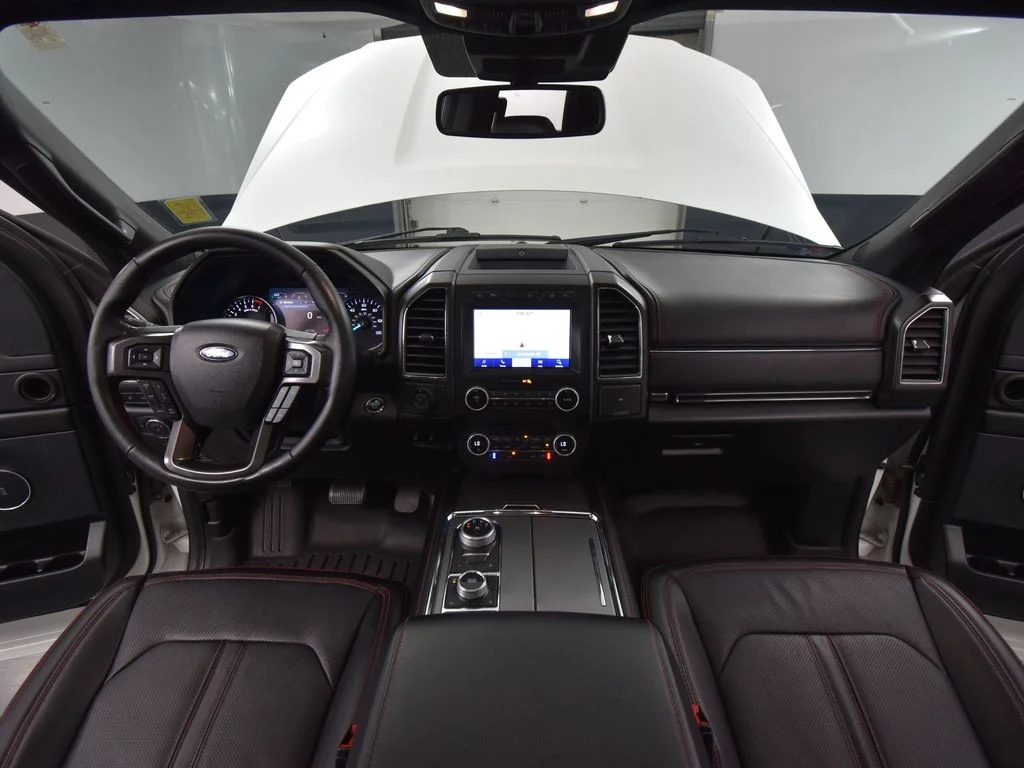 Used 2021 White Ford Limited image 21