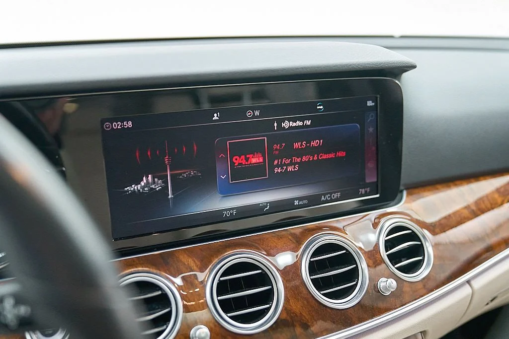 Used 2019 White Mercedes-Benz E 450 image 20