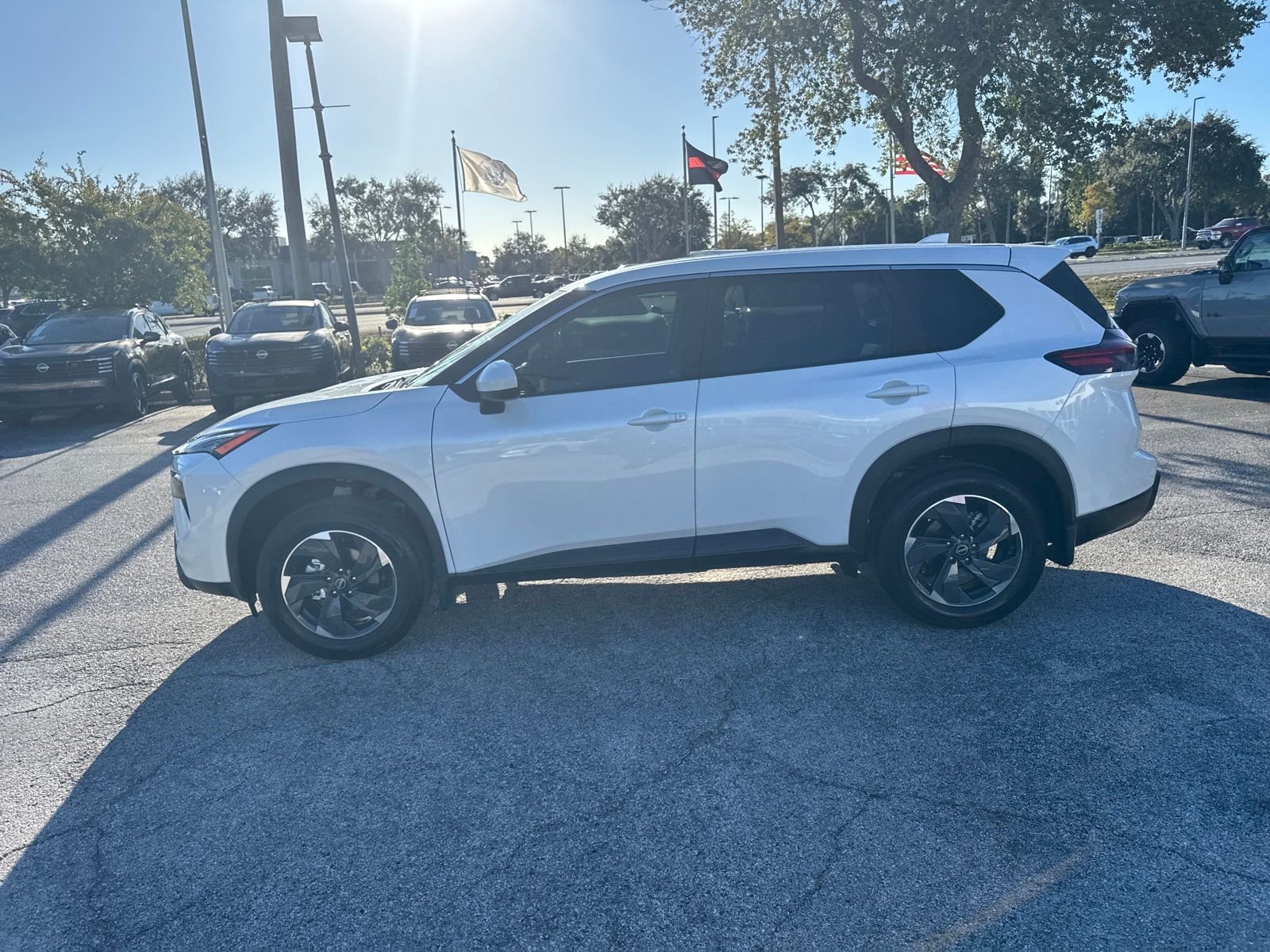 New 2026 Nissan Rogue SV 4D Sport Utility