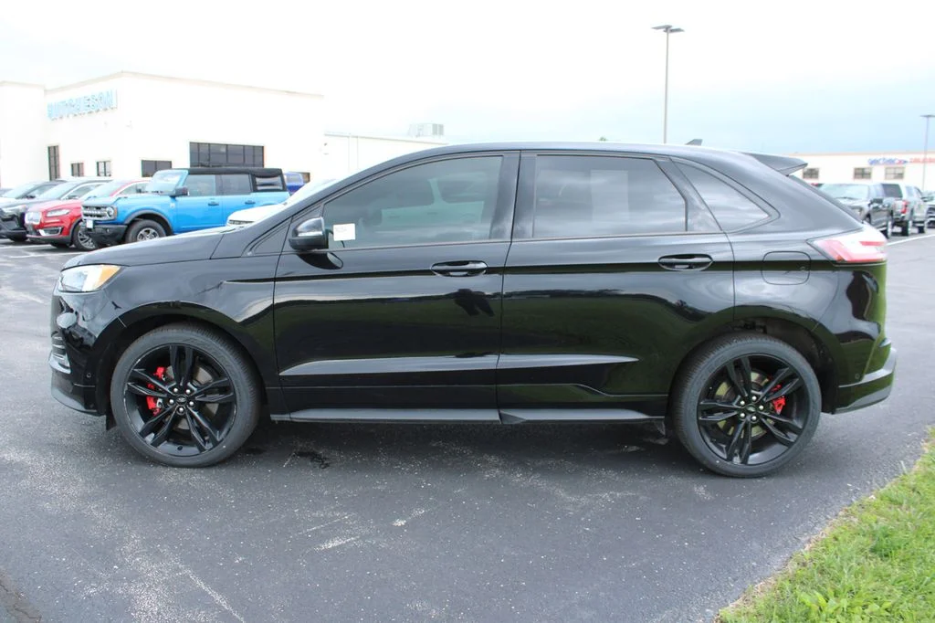 Used 2024 Black Metallic Ford ST image 4
