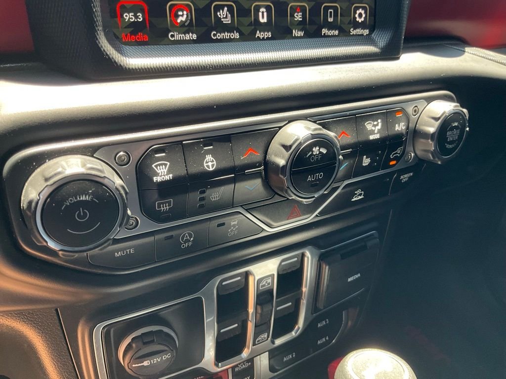 Used 2023 Sting Gray Clearcoat Jeep Rubicon image 4