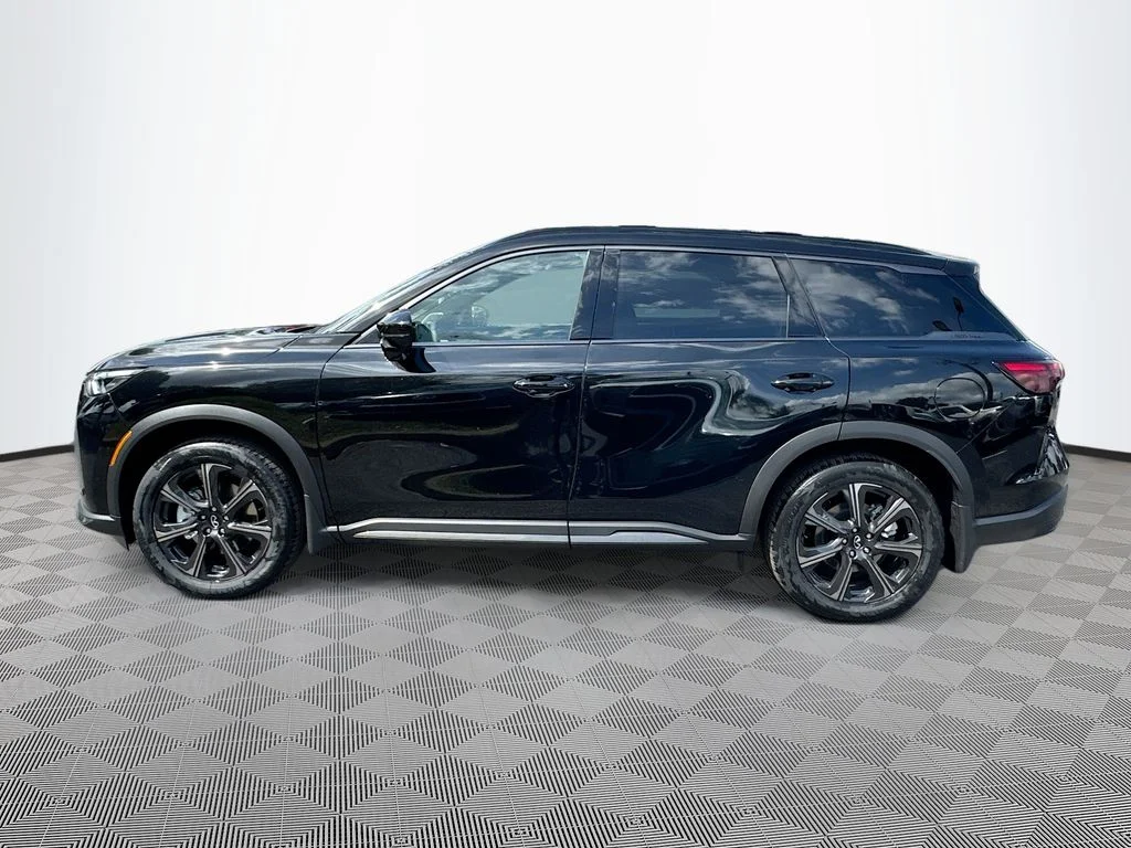 Certified Used 2026 Black INFINITI Autograph image 9