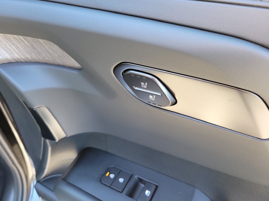 New 2027 Panthera Metal Kia X-Line SX Prestige image 11
