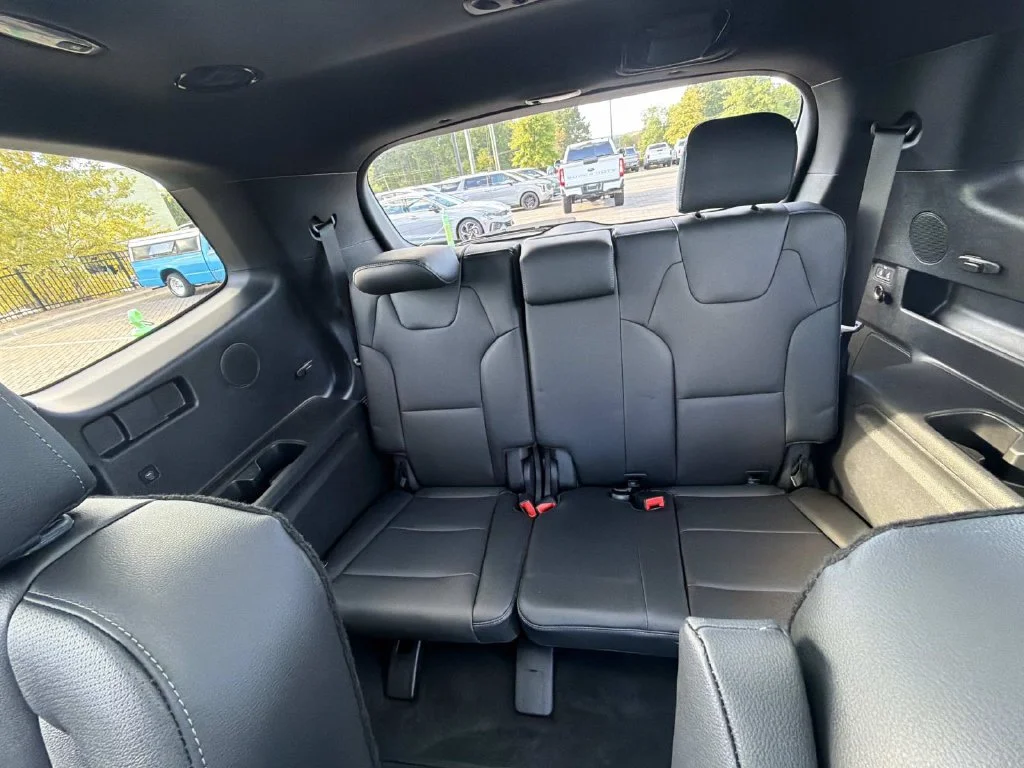 Used 2025 Green Kia SX X-Line image 26