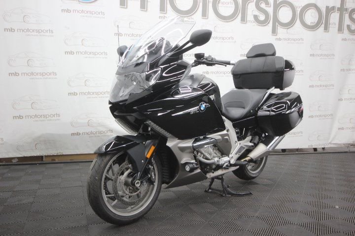 Used 2015 Black BMW Sport Touring image 1