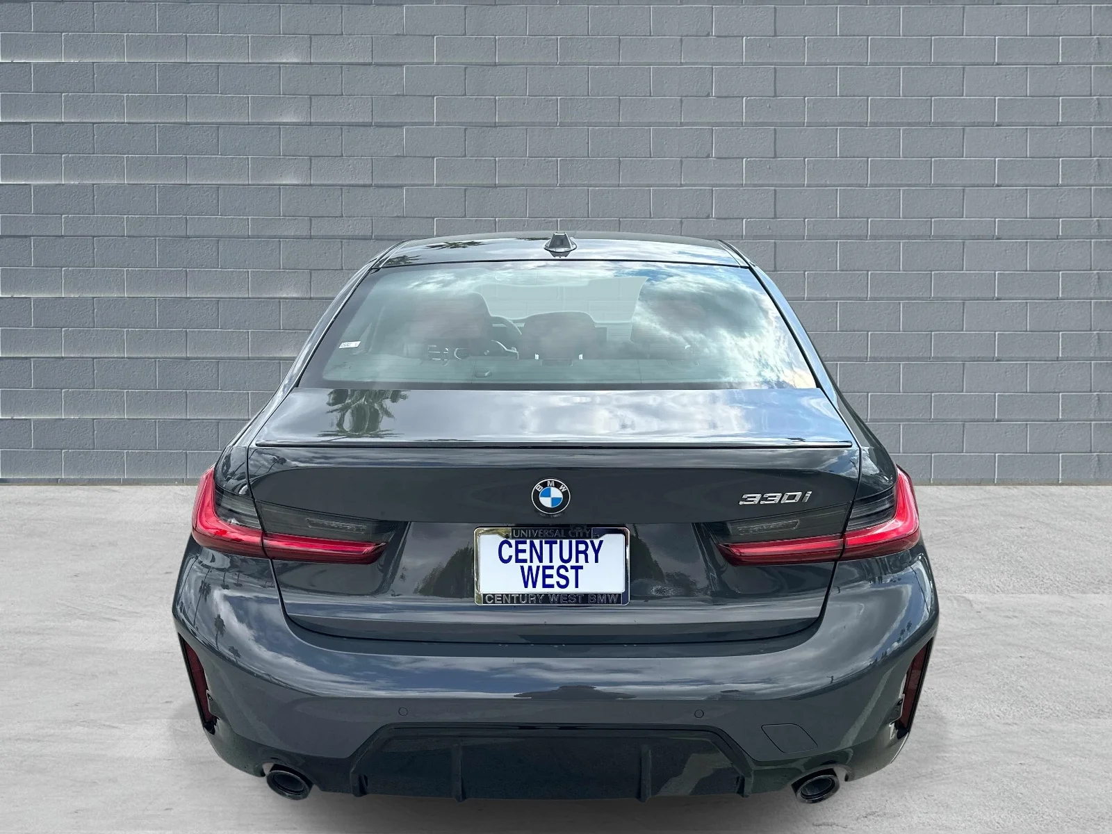 New 2026 Dravit Grey Metallic BMW 330i NA image 4