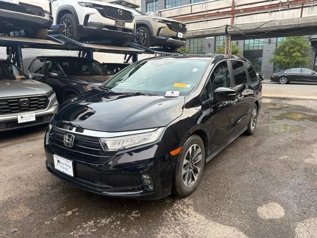 Used 2021 Black Honda EX-L image 1
