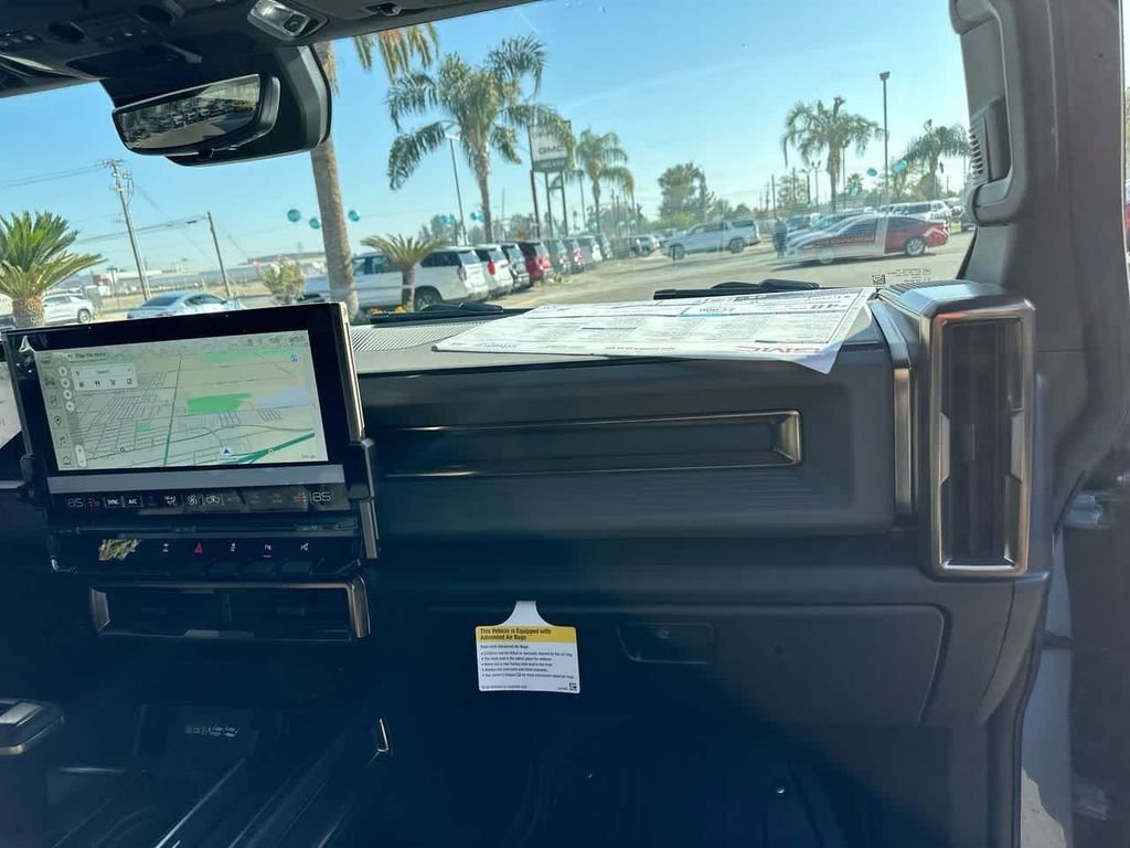 2025 GMC HUMMER EV 3X - Photo 30