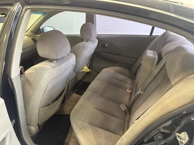 Used 2003 Black Nissan 3.5 SE image 18
