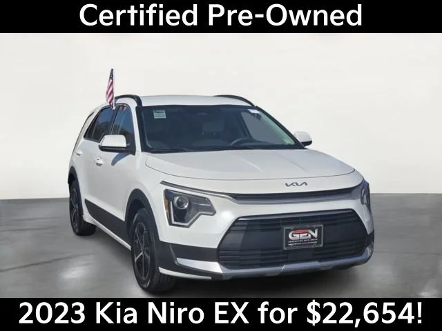 2023 Kia Niro EX HEV's photo