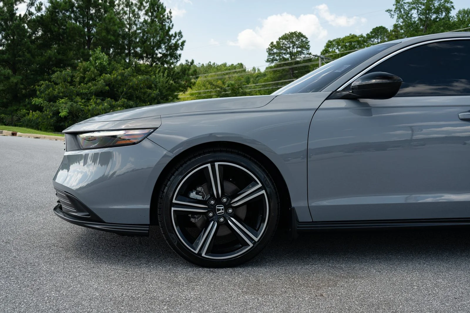 Used 2023  Honda Sport image 4